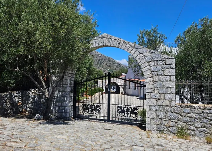 Vasiliki Exo Nimfion